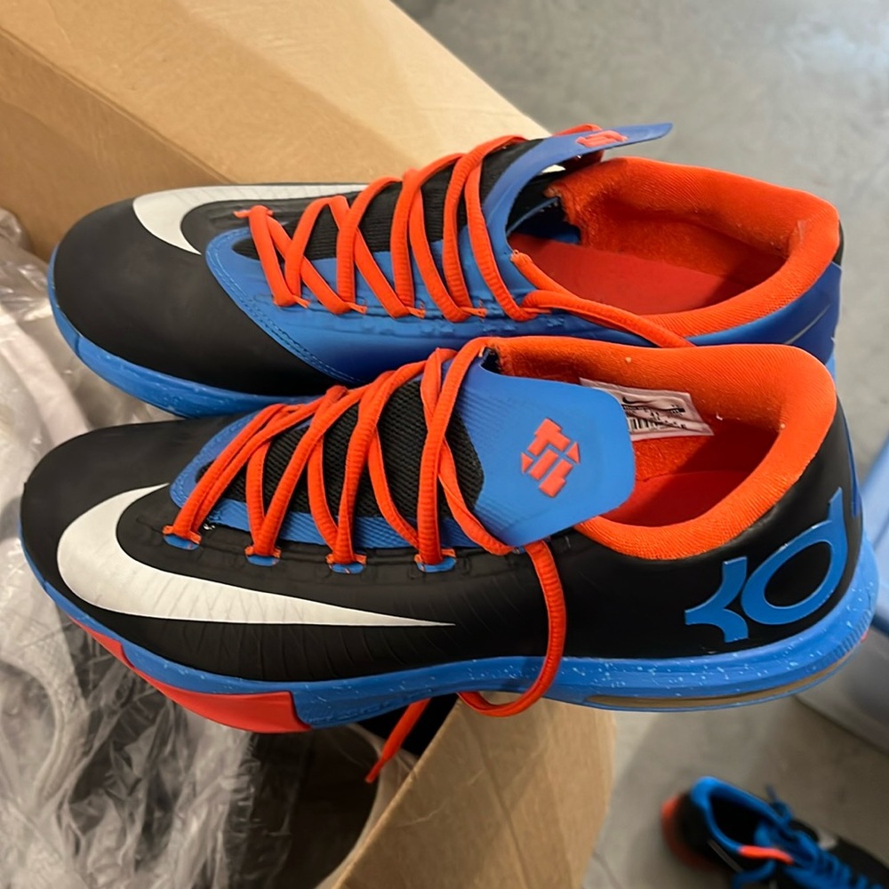 Men’s Nike KD Size 8